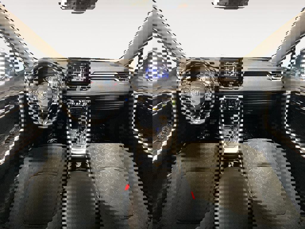 Used 2021 Toyota RAV4 XLE w/ XLE Grade Weather Package image 13