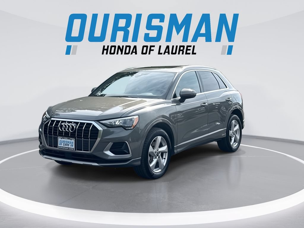 Used 2022 Audi Q3 2.0T Premium w/ Convenience Package AWD/4WD image 4