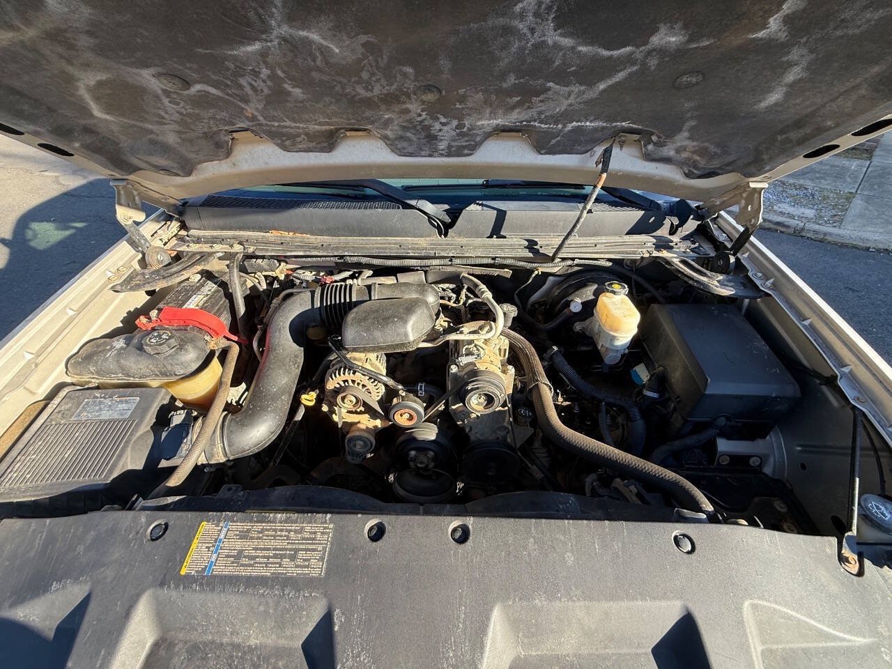 Used 2009 GMC Sierra 1500 W/T RWD image 16