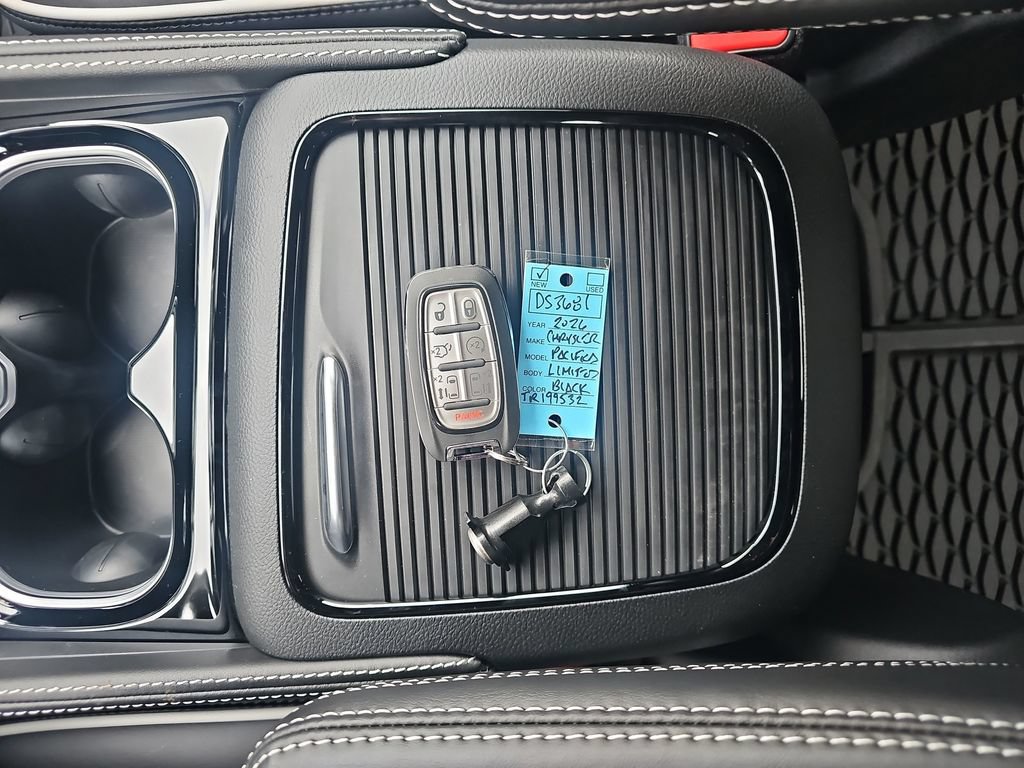 New 2026 Chrysler Pacifica Limited AWD/4WD image 34
