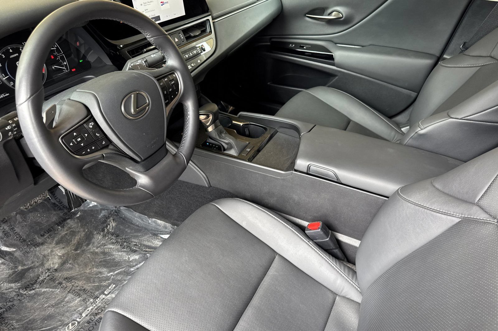 Certified 2025 Lexus ES 350 w/ Accessory Package (Z1) FWD image 11