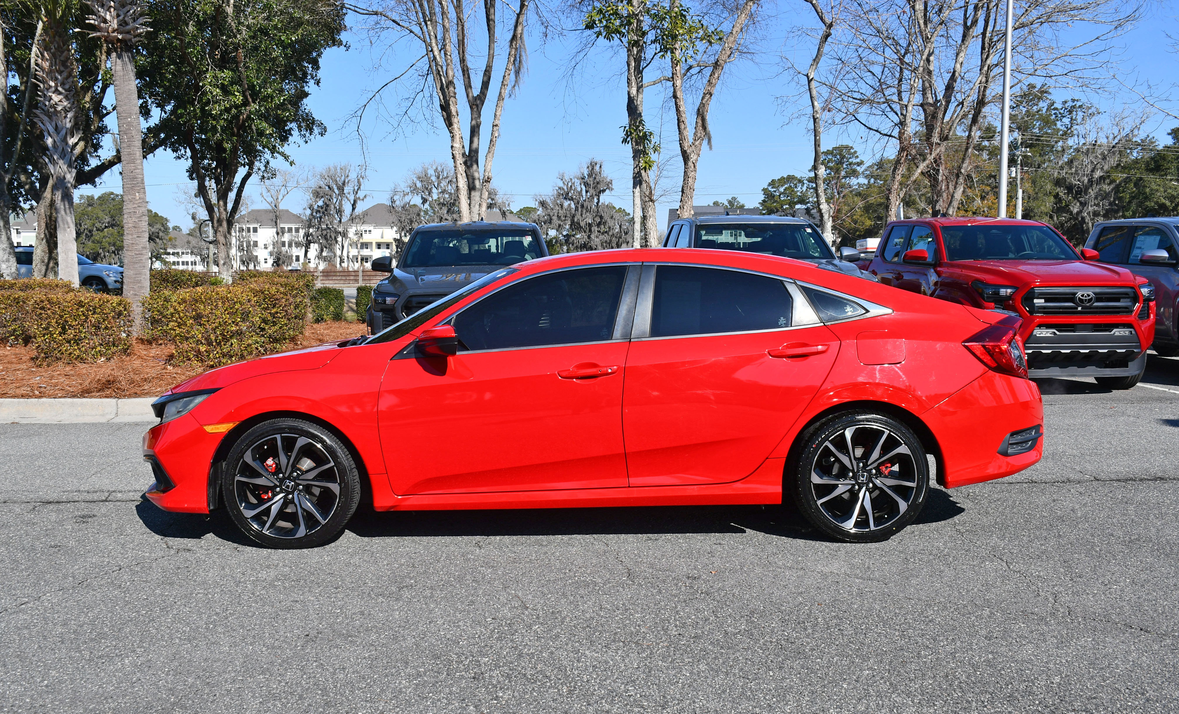 Used 2019 Honda Civic Sport image 2