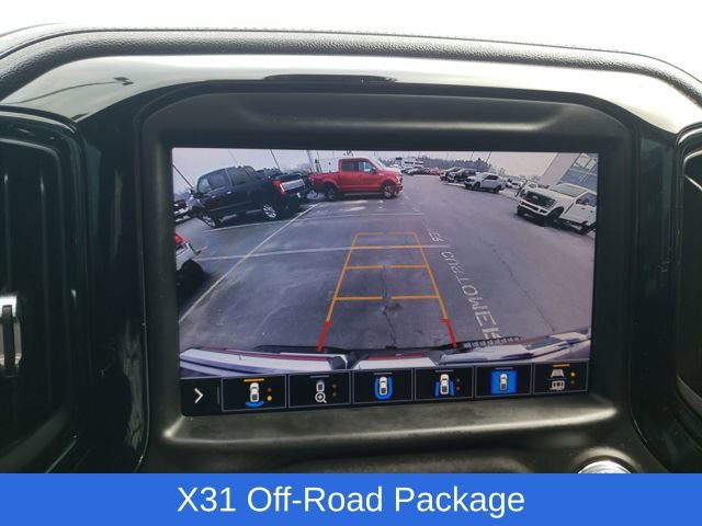 Used 2020 GMC Sierra 2500 AT4 w/ AT4 Premium Package image 24