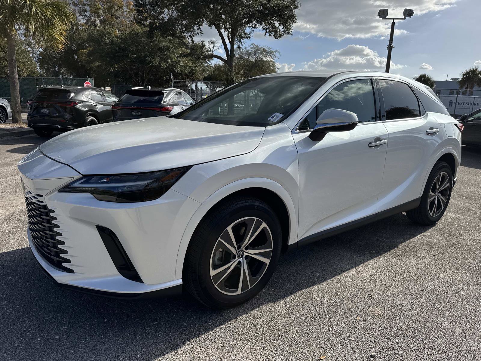 Certified 2025 Lexus RX 350 FWD image 7