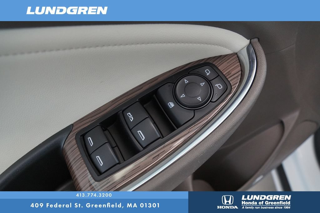 Used 2024 Chevrolet Malibu LT FWD image 15
