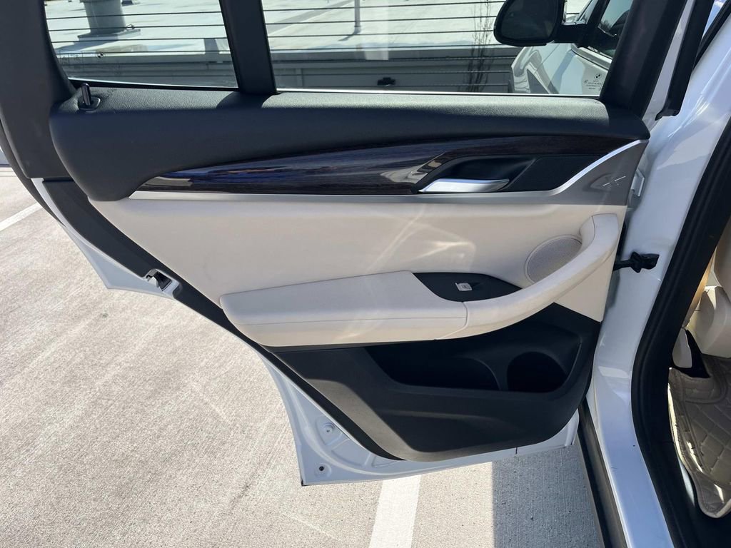 Used 2020 BMW X3 sDrive30i w/ Premium Package image 18