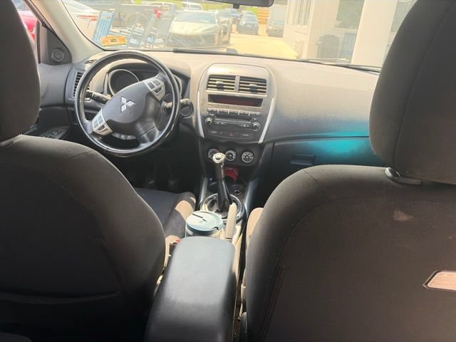 Used 2011 Mitsubishi Outlander Sport ES FWD image 36
