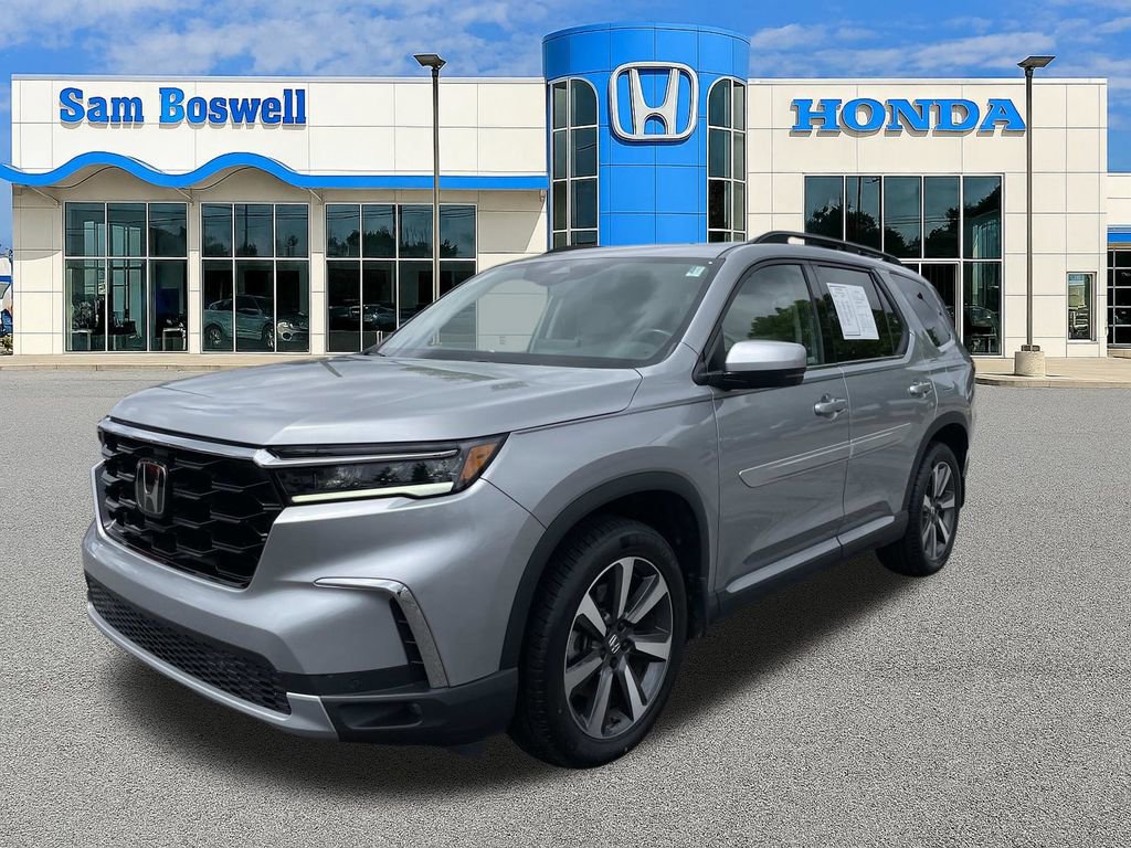 Used 2023 Honda Pilot Touring image 8