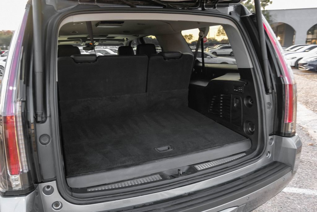 Used 2020 Cadillac Escalade ESV Luxury w/ Escalade Sport Edition image 61