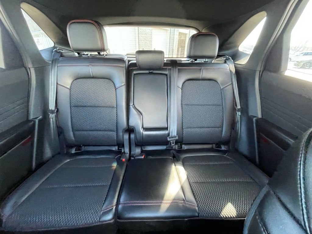 Used 2024 Ford Escape ST-Line image 26