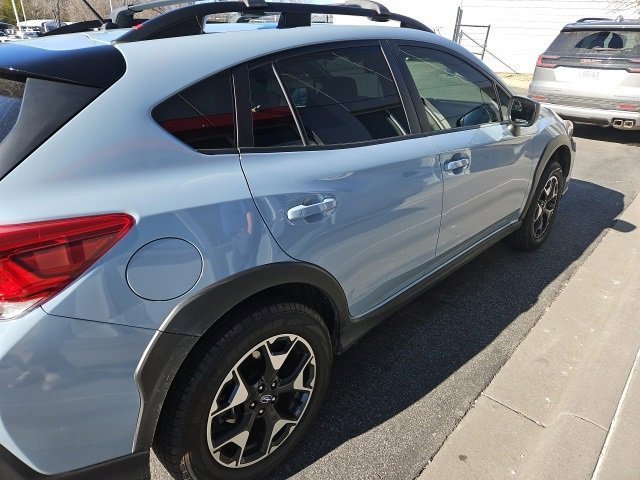 Used 2019 Subaru Crosstrek 2.0i w/ Eyesight System image 5