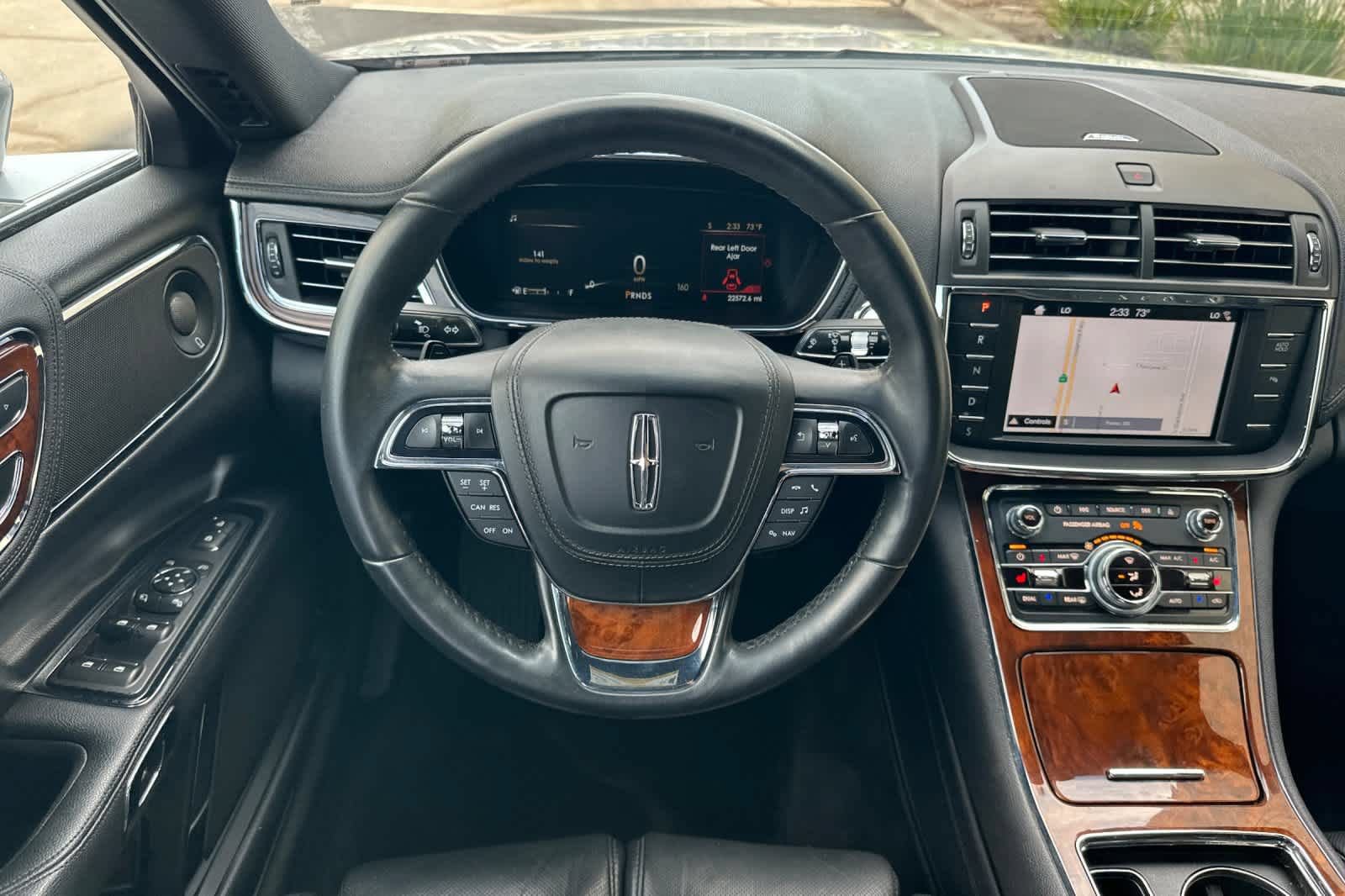 Used 2017 Lincoln Continental Select FWD image 15