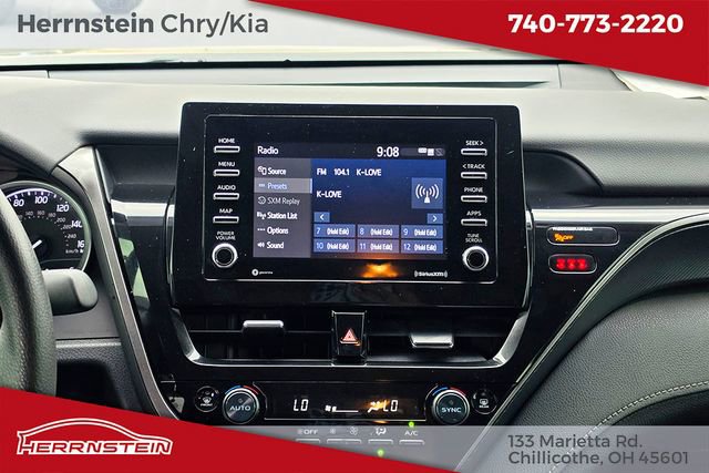 Used 2022 Toyota Camry LE FWD image 9