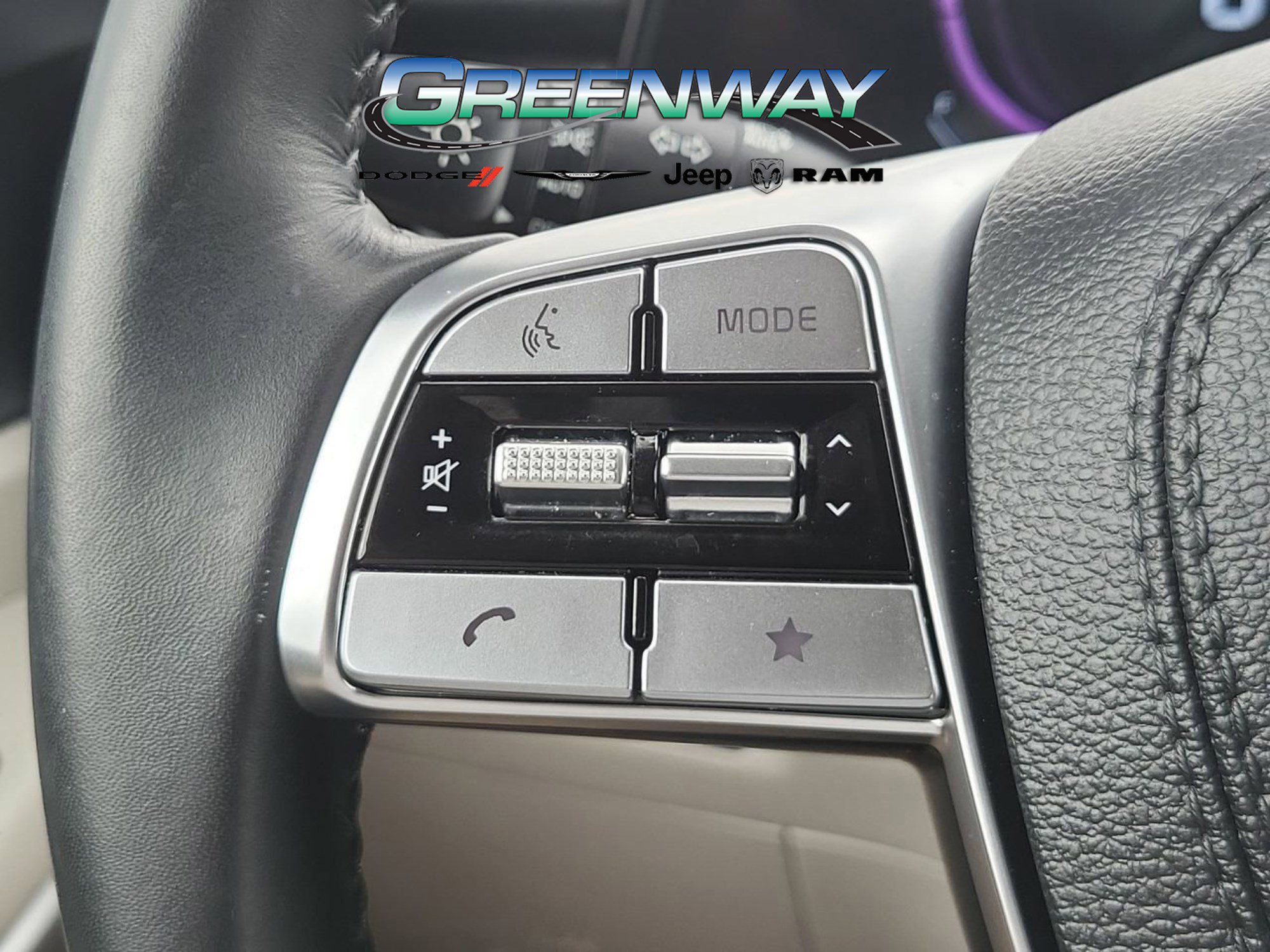 Used 2025 Kia Telluride S image 29