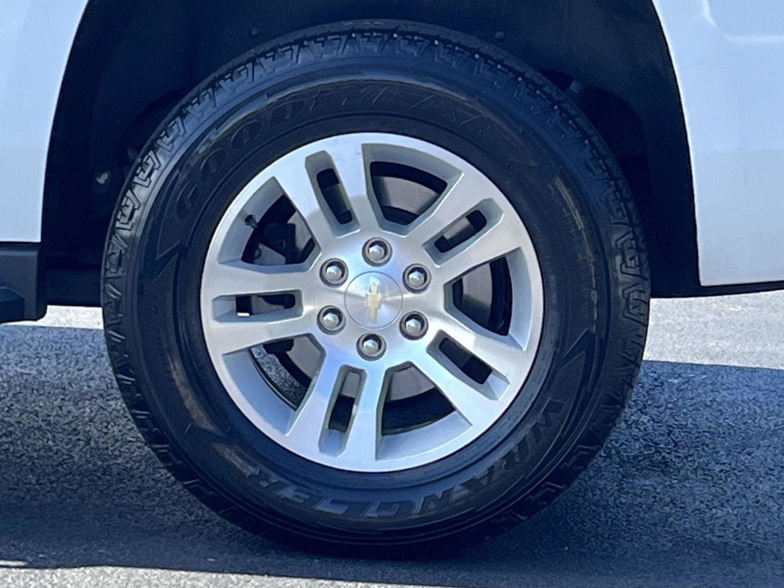 Used 2018 Chevrolet Tahoe LT image 33