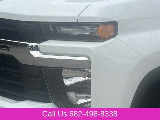 Used 2026 Chevrolet Silverado 2500 LT AWD/4WD image 4