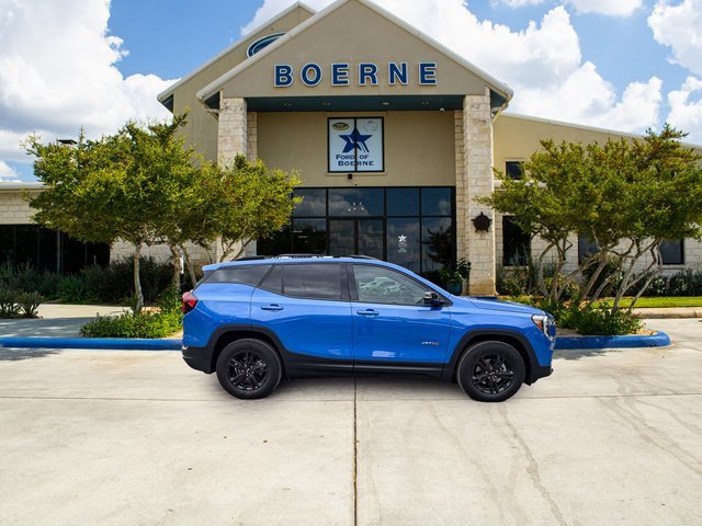 Used 2024 GMC Terrain AT4 w/ Infotainment Package II image 6