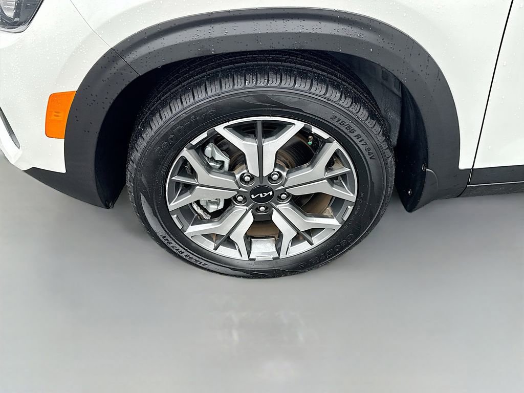 Used 2023 Kia Seltos EX image 26