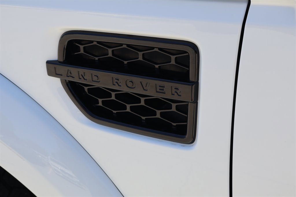 Used 2016 Land Rover LR4 HSE LUX AWD/4WD image 10