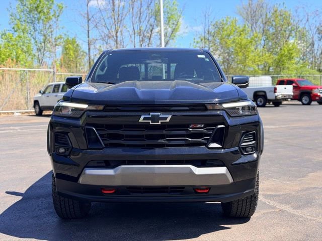 Certified 2024 Chevrolet Colorado Z71 w/ Z71 Convenience Package 2 AWD/4WD image 2
