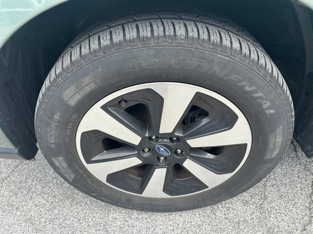 Used 2017 Subaru Forester 2.5i Premium AWD/4WD image 11
