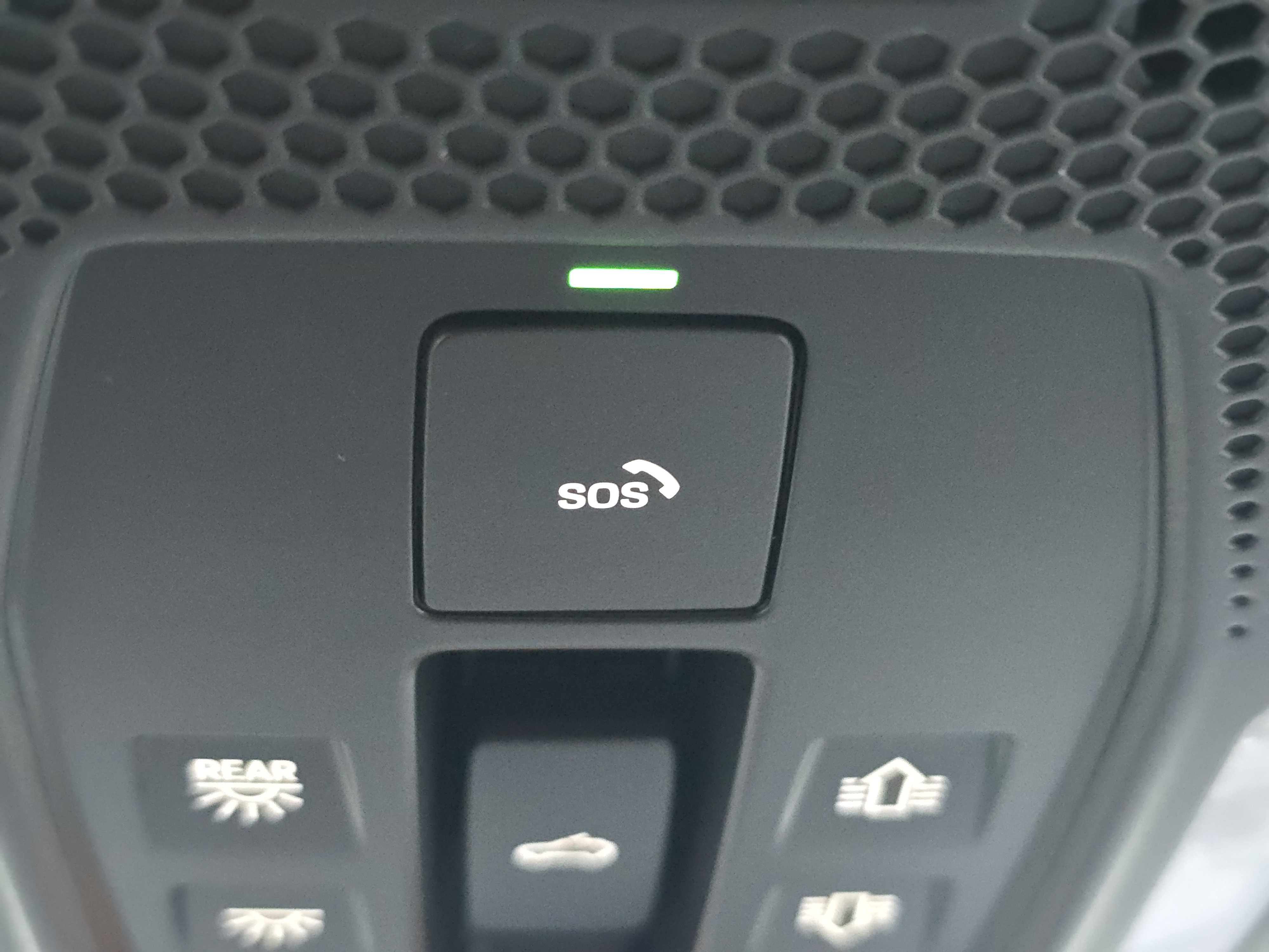 New 2026 Porsche Cayenne GTS image 28