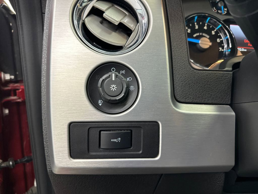 Used 2014 Ford F150 Platinum image 33