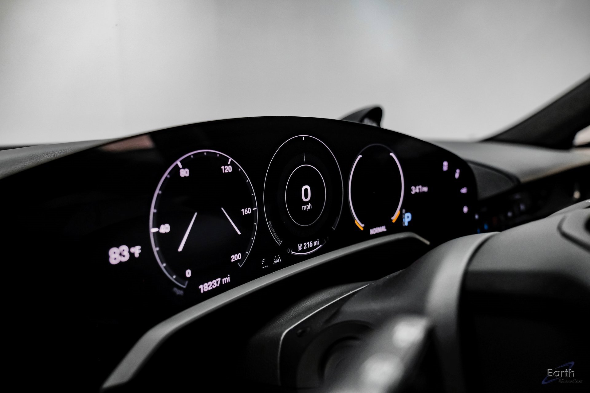 Used 2020 Porsche Taycan Turbo S image 32