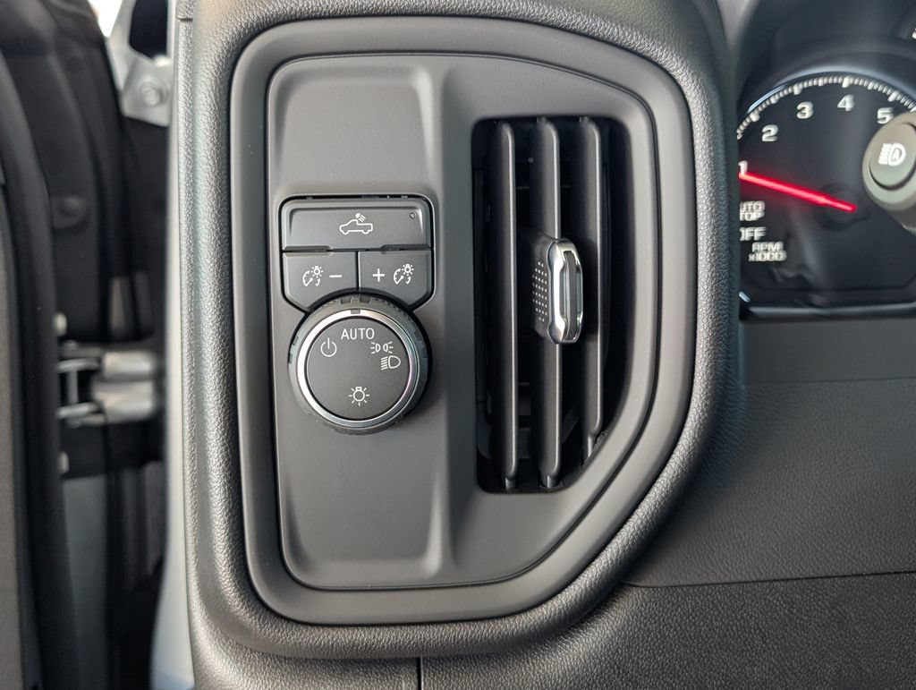 New 2026 Chevrolet Silverado 1500 Custom w/ LPO, Dark Essentials Package RWD image 14