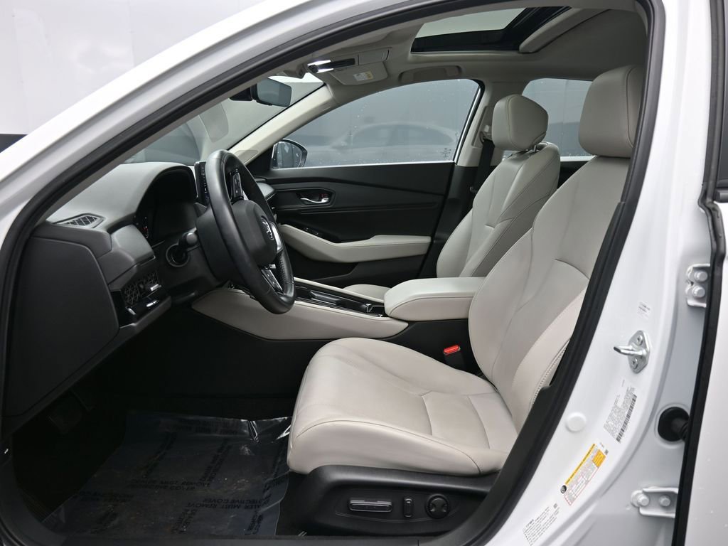 Certified 2023 Honda Accord Touring image 33