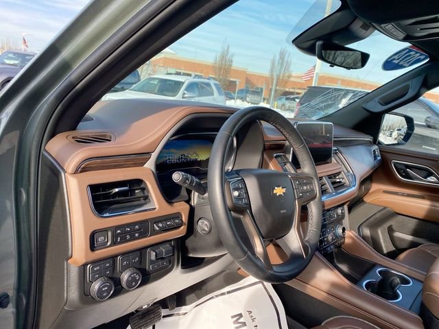 Used 2024 Chevrolet Suburban High Country w/ Max Trailering Package image 10