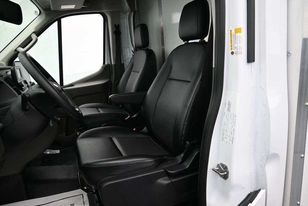 Used 2024 Ford Transit 350 RWD image 10