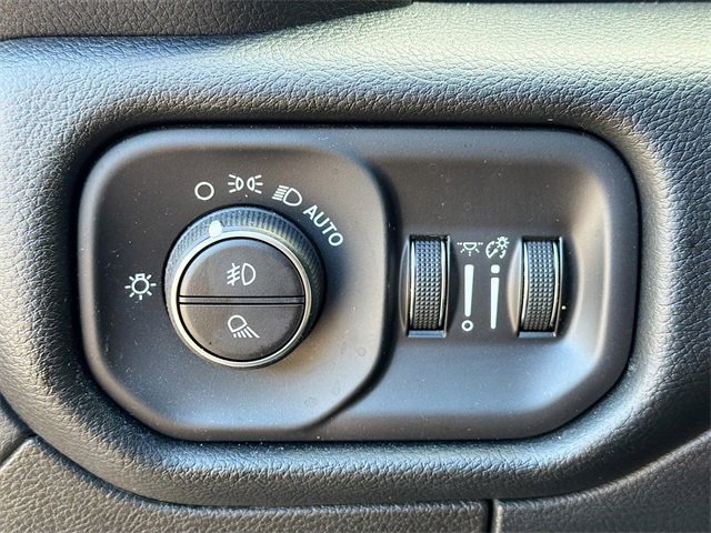 Used 2022 RAM 1500 Laramie image 35