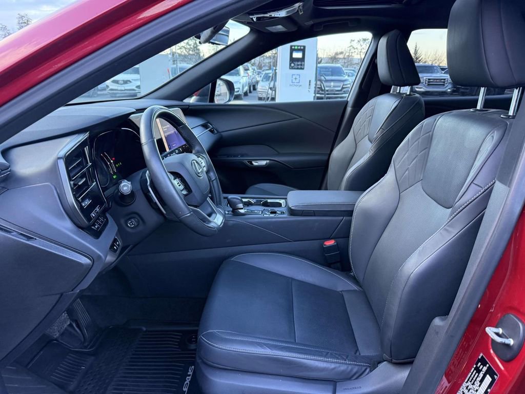 Used 2023 Lexus RX 350h Premium w/ Accessory Package (2T) image 17