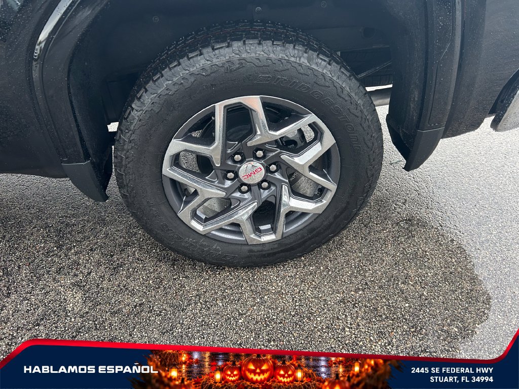 New 2026 GMC Sierra 1500 SLT w/ SLT Convenience Package AWD/4WD image 9