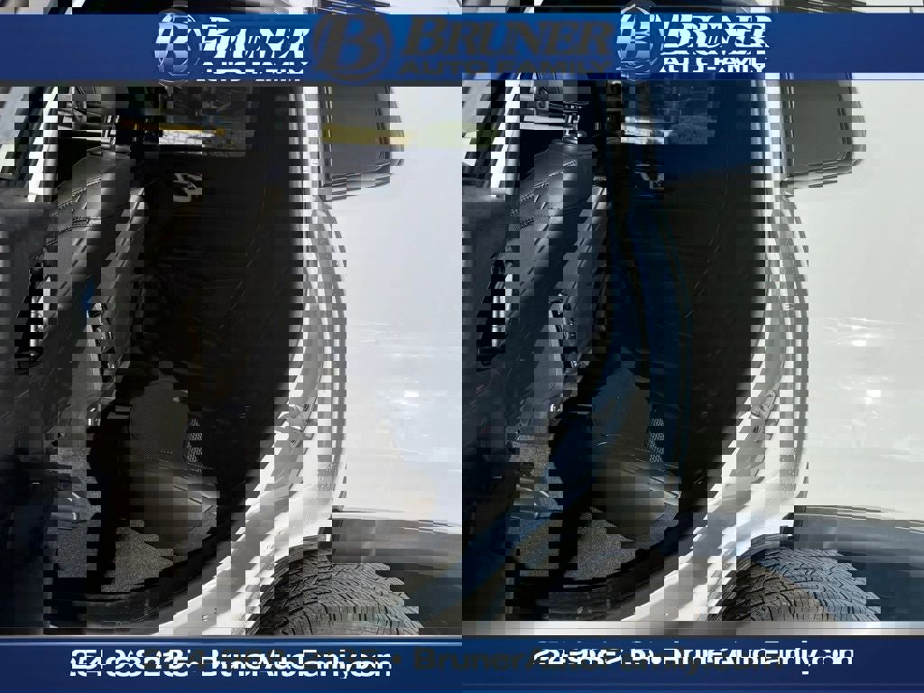 New 2026 Jeep Compass Latitude image 12