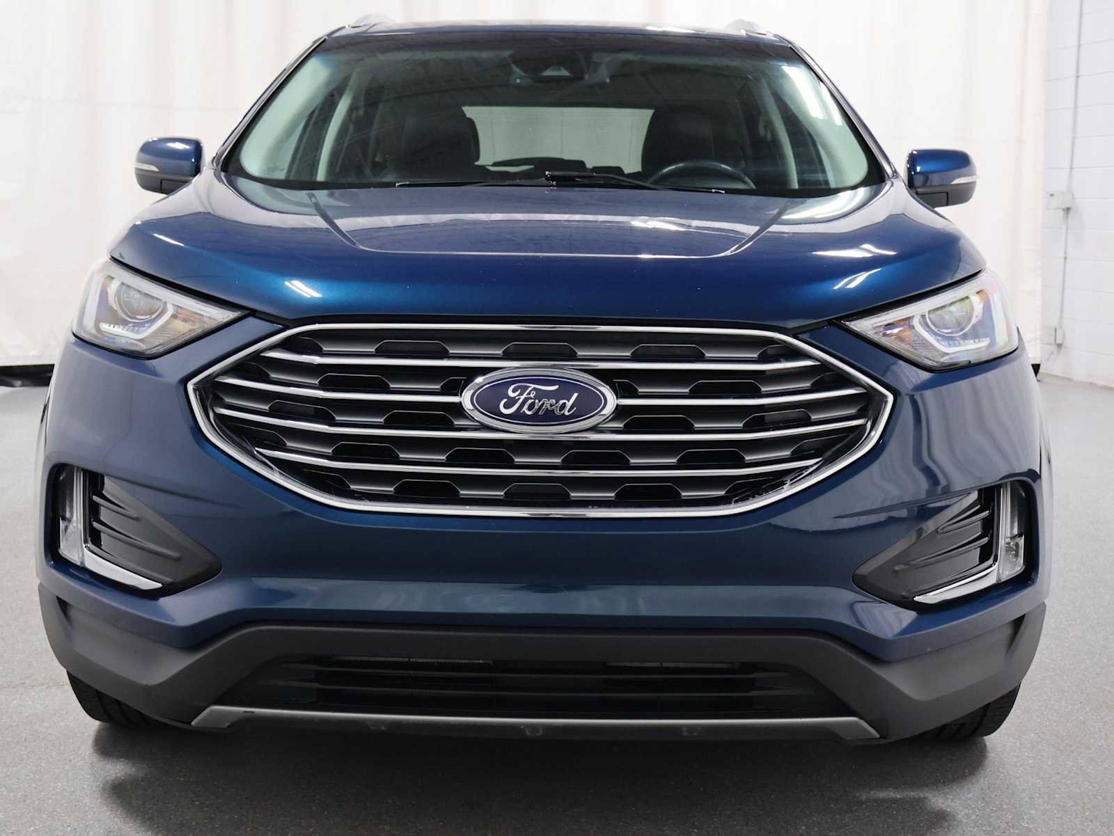 Used 2020 Ford Edge SEL w/ Convenience Package AWD/4WD image 13