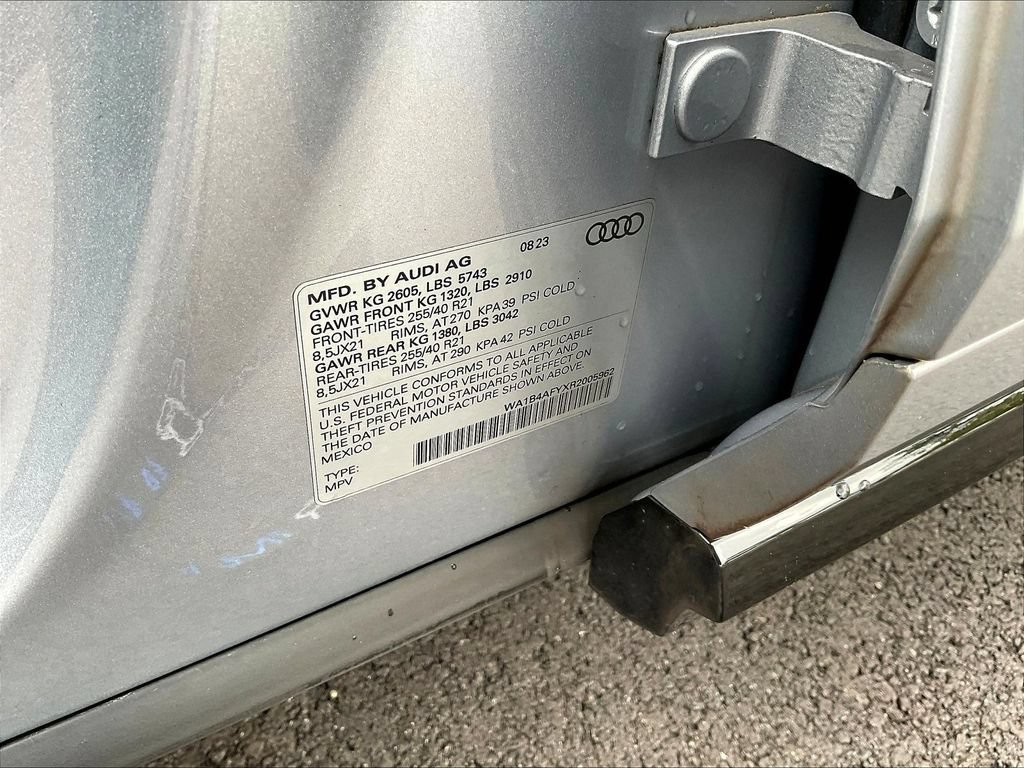 Used 2024 Audi SQ5 Premium Plus AWD/4WD image 21