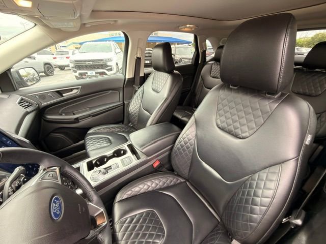 Used 2023 Ford Edge Titanium w/ Class II Trailer Tow Package AWD/4WD image 4