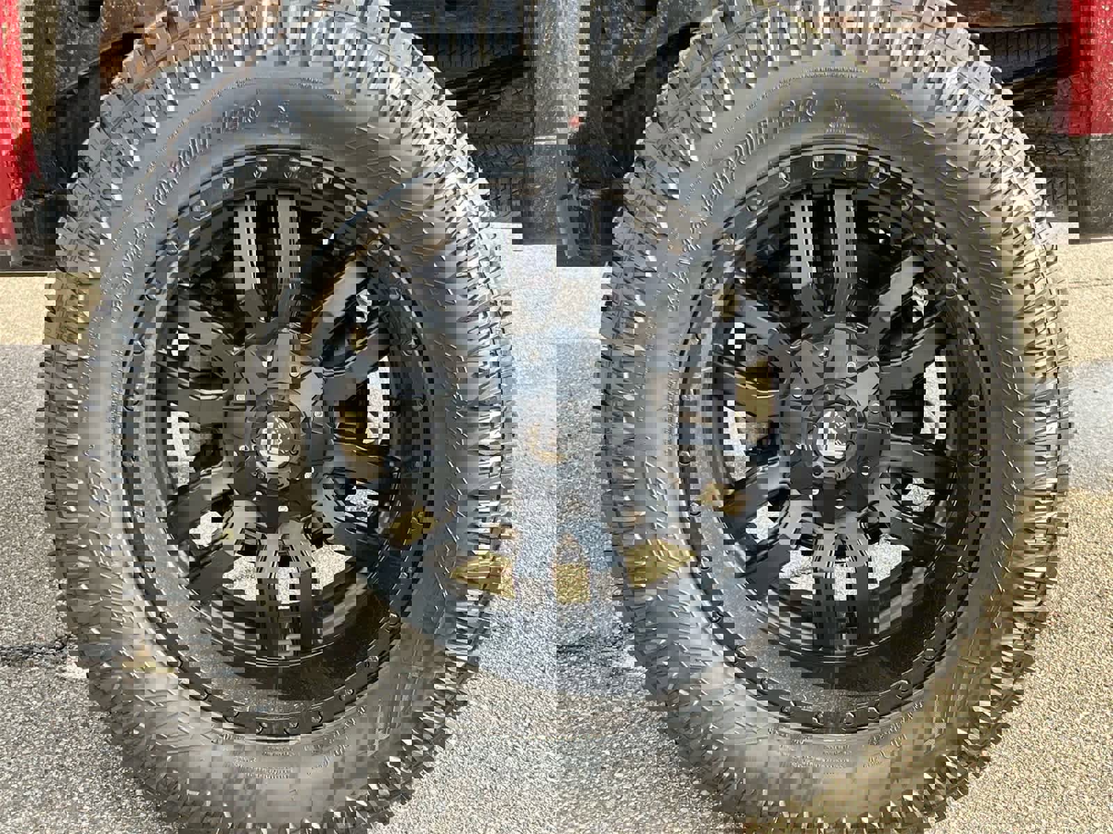 Used 2018 Chevrolet Silverado 1500 LT w/ All Star Edition image 14