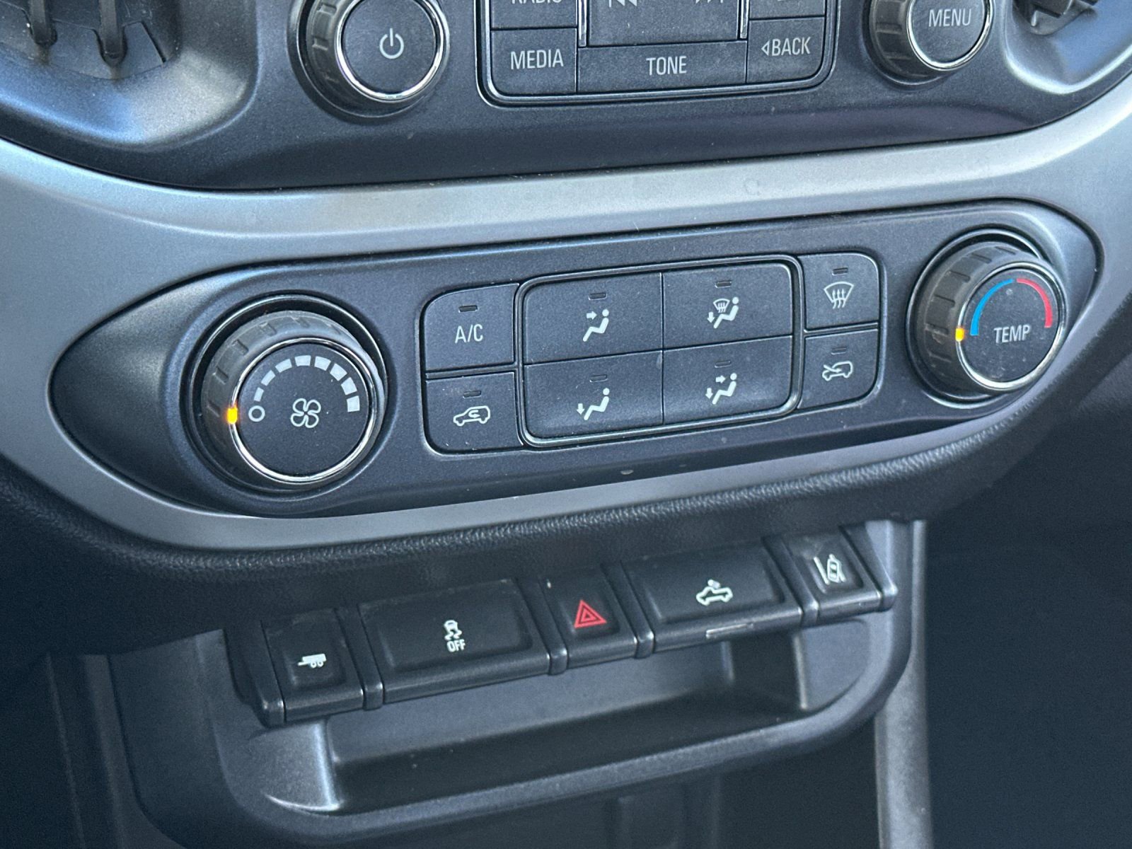 Used 2017 Chevrolet Colorado LT w/ Safety Package image 22