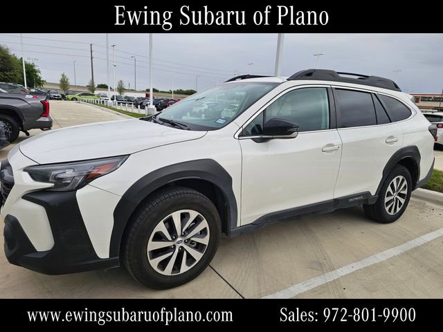 Used 2023 Subaru Outback Premium image 2