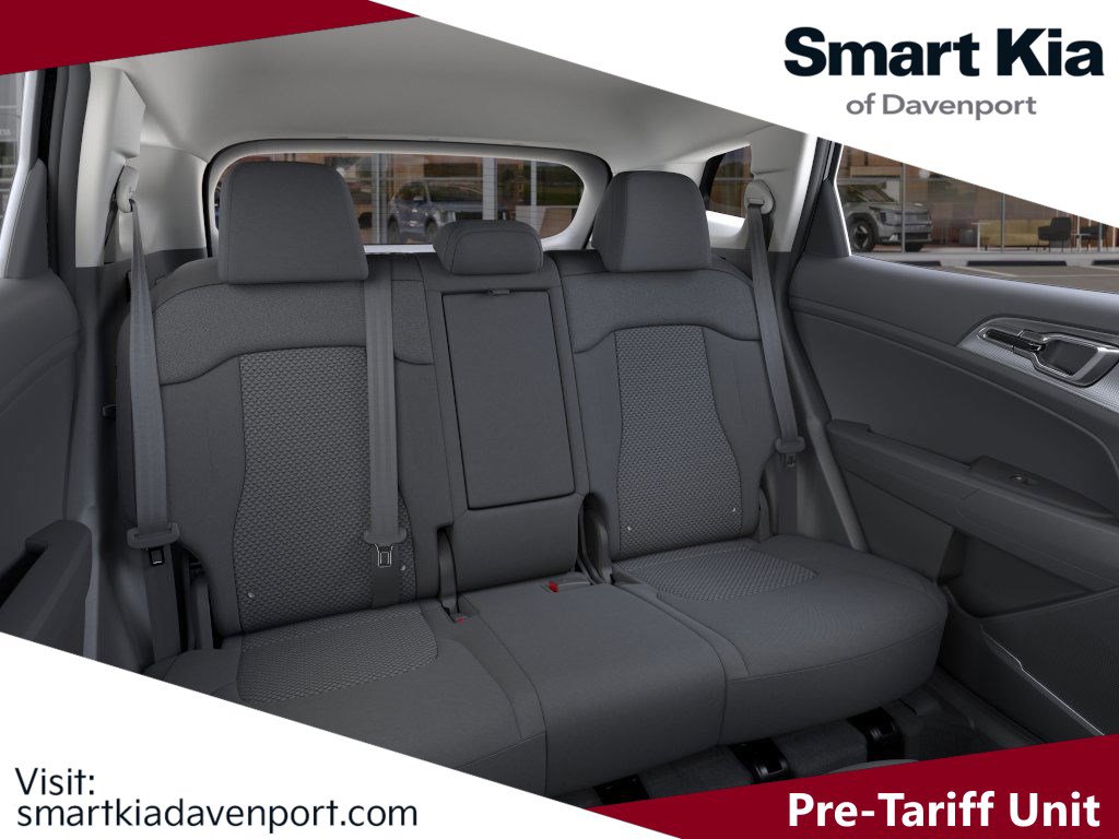 New 2025 Kia Sportage LX image 17