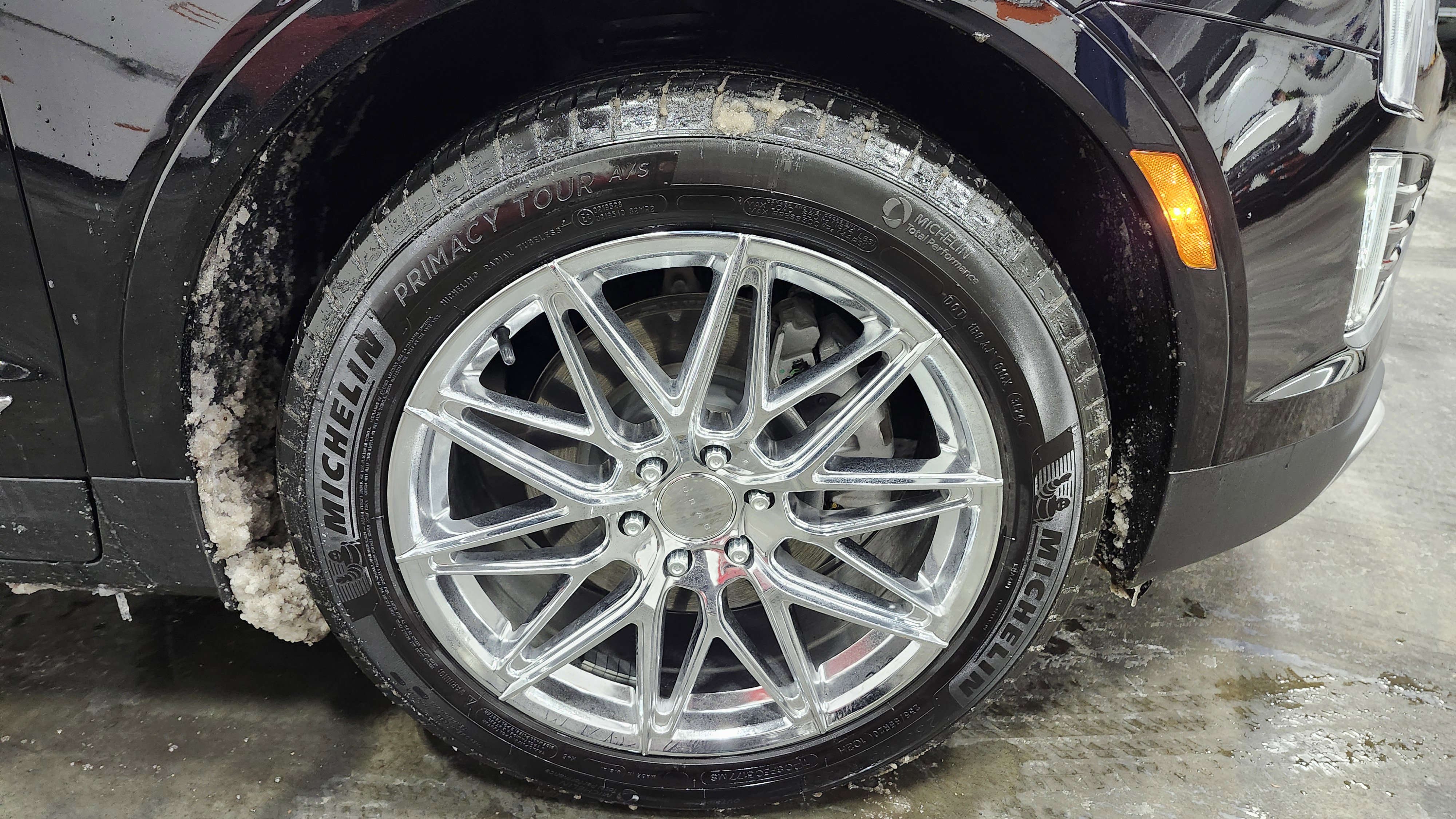 Used 2025 Cadillac XT5 Premium Luxury image 11