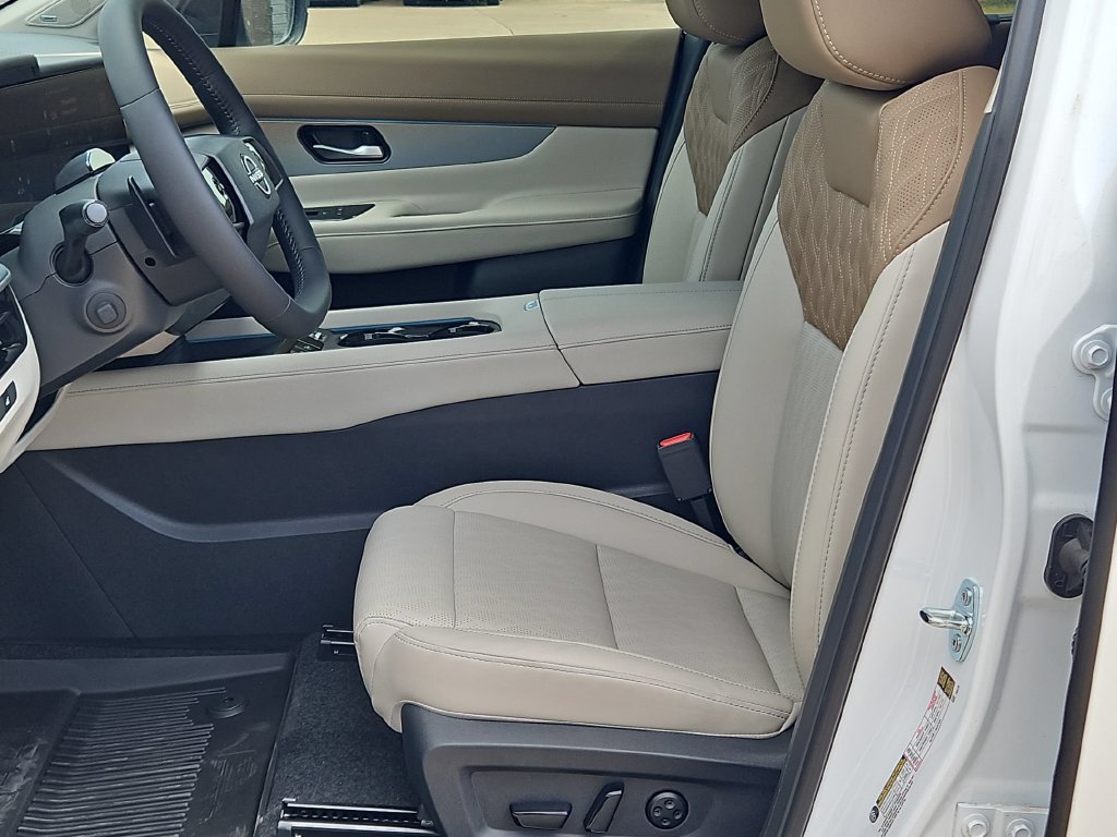 New 2026 Nissan Murano Platinum w/ Technology Package AWD/4WD image 10