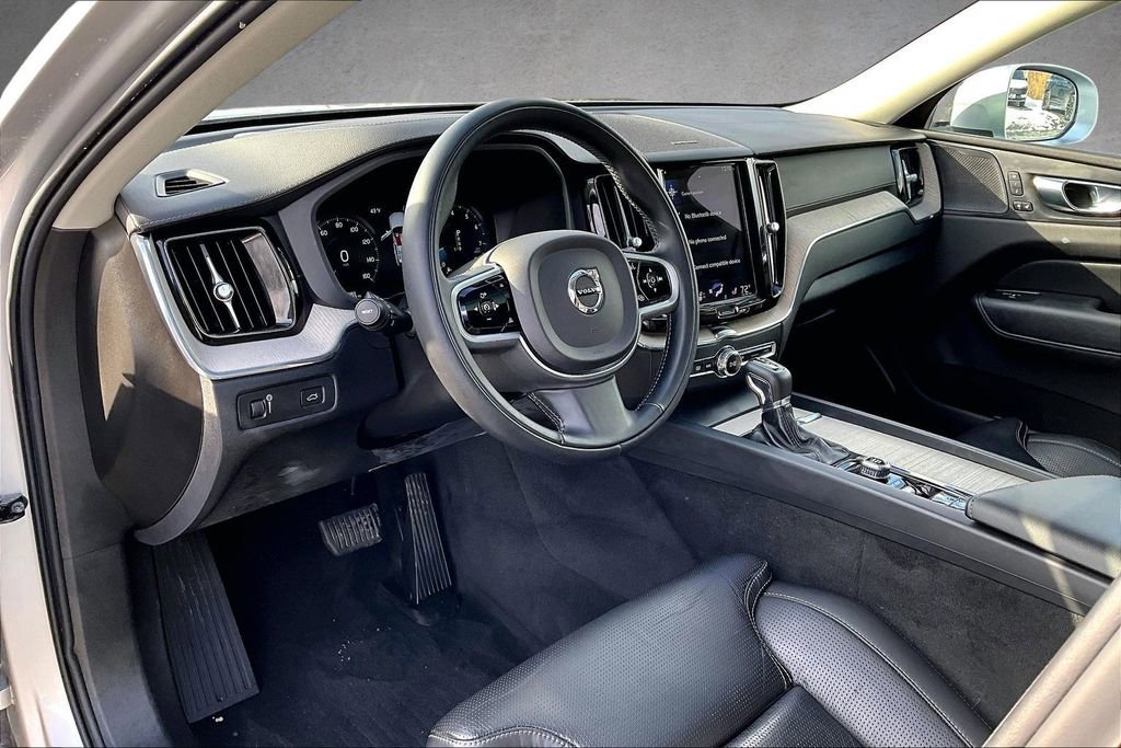 Used 2021 Volvo XC60 T5 Inscription w/ Advanced Package image 17