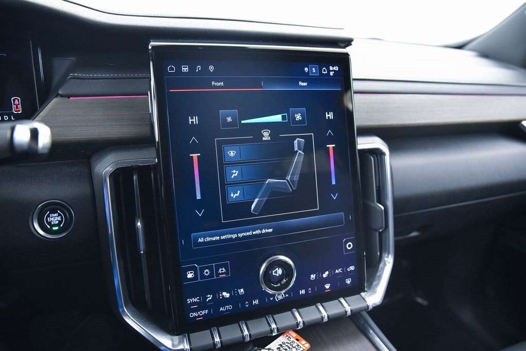 Used 2024 GMC Acadia Denali w/ Super Cruise Package image 22