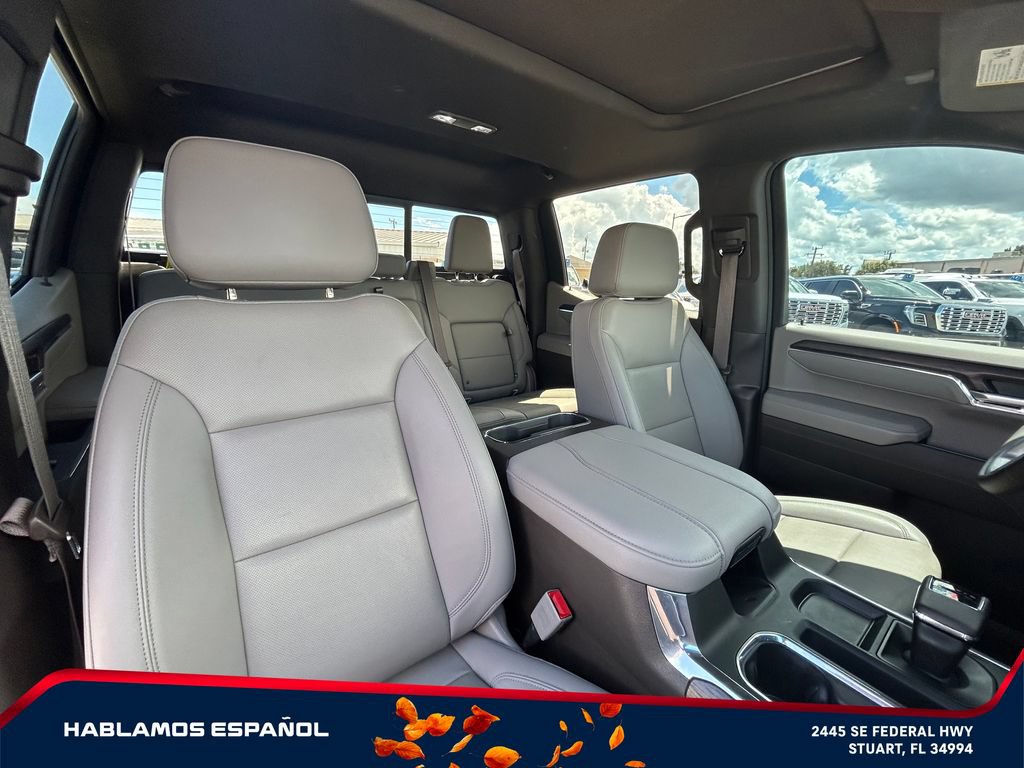 Used 2024 GMC Sierra 1500 SLT w/ SLT Convenience Package AWD/4WD image 17