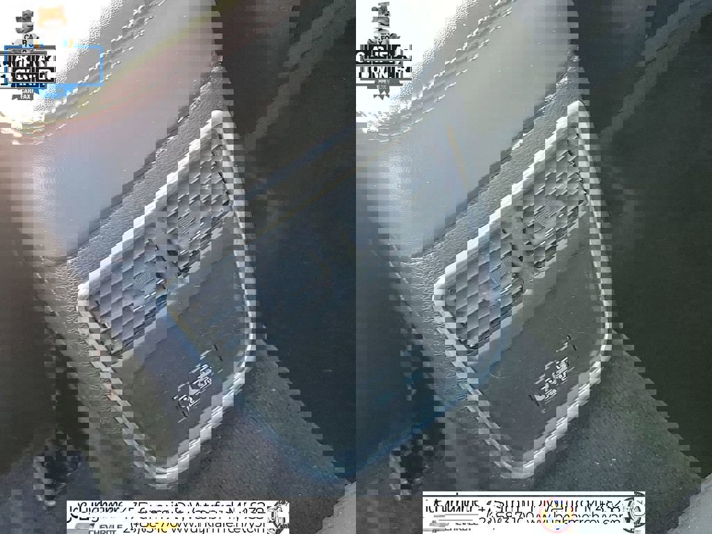 Used 2015 Dodge Charger SXT image 22