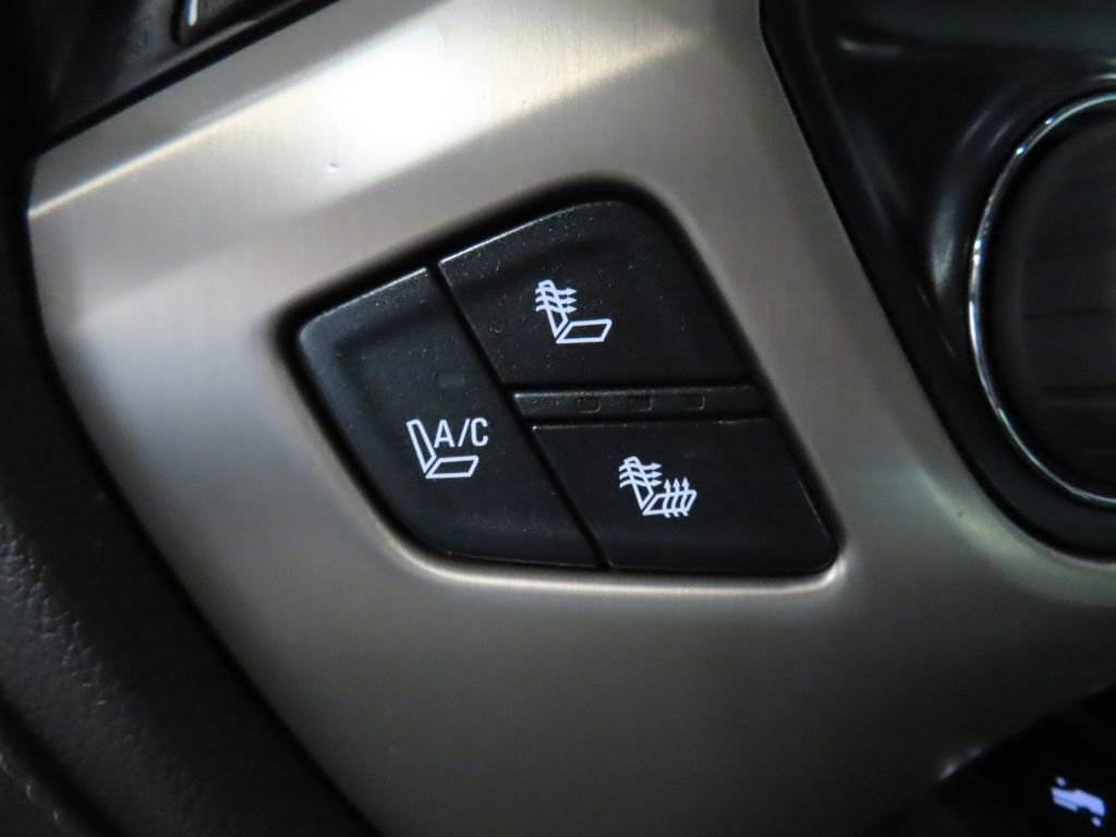Used 2015 GMC Sierra 2500 Denali w/ Duramax Plus Package AWD/4WD image 54